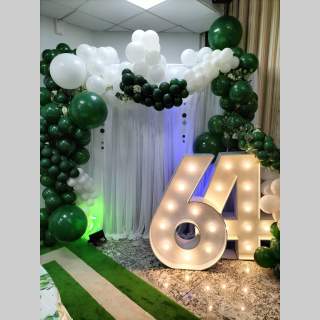 Anniversary Balloons