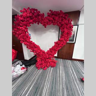 Large 6ft Rose Heart