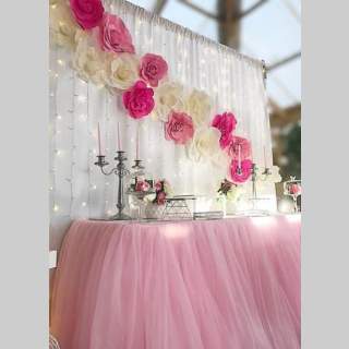 Pink and White Decoration